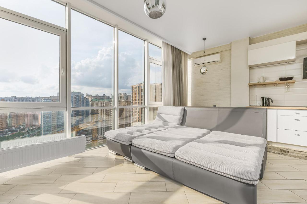 Gagarin Plaza 1-Bedroom Apartment Odessa Exterior foto